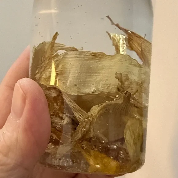 Unique Resin Decorative Bottle with Natural Dried Sunflower Petals - Picture 7 of 13